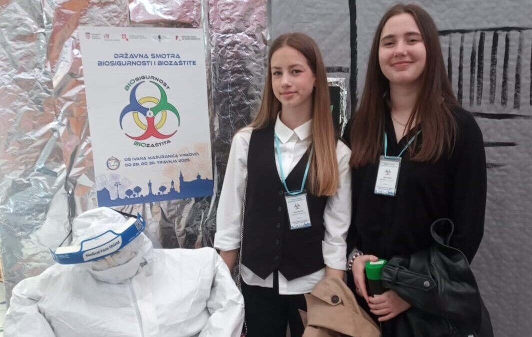 Naše učenice na državnoj smotri Biosigurnost i biozaštita 2025.
