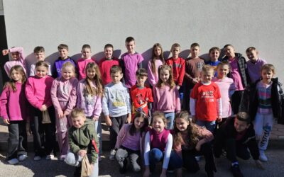 Obiježen Dan ružičastih majica u PŠ Turjaci