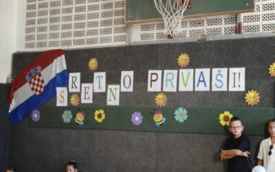 Doček prvašića u školi